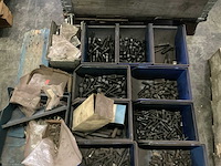 Partij bevestigingsmaterialen - afbeelding 4 van  5