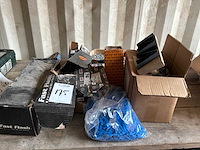 Partij bevestigingsmaterialen - afbeelding 2 van  6