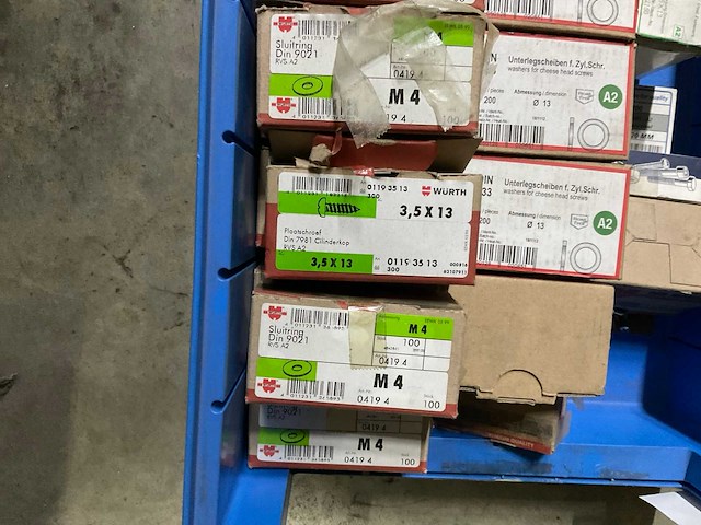 Partij bevestigingsmaterialen - afbeelding 2 van  3