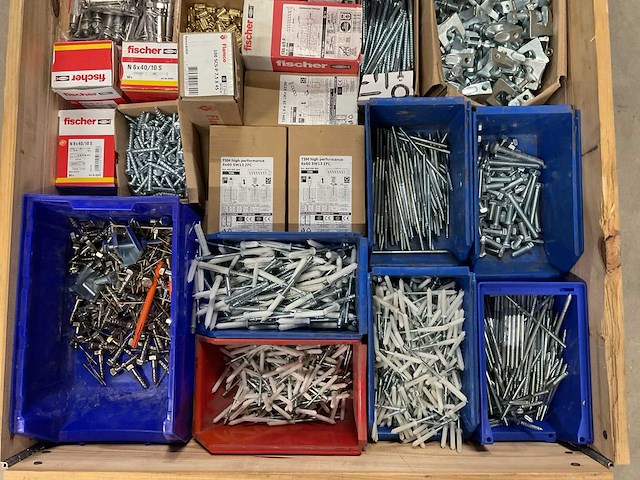 Partij bevestigingsmaterialen - afbeelding 3 van  10