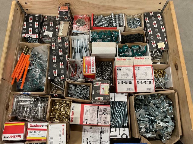 Partij bevestigingsmaterialen - afbeelding 4 van  10