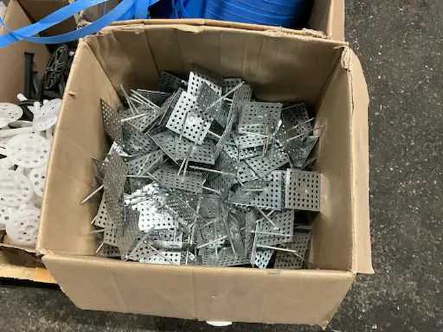 Partij bevestigingsmaterialen - afbeelding 1 van  2