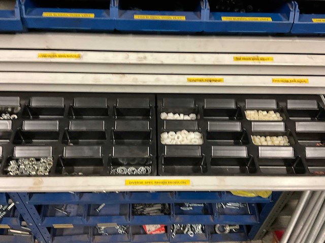 Partij bevestigingsmaterialen - afbeelding 9 van  17