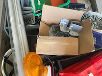 Partij bevestigingsmiddelen en divers - afbeelding 4 van  5