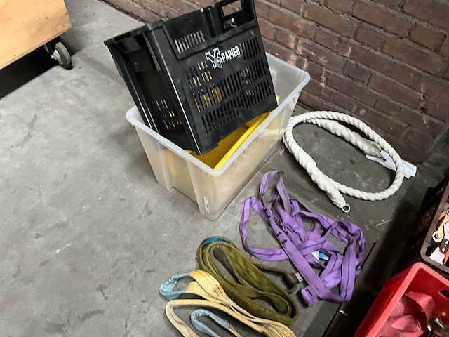 Partij bevestigingsmiddelen en toebehoren - afbeelding 6 van  6