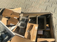 Partij bevestigingsmiddelen - afbeelding 3 van  6