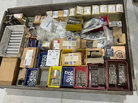 Partij bevestigingsmiddelen - afbeelding 4 van  7