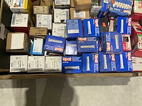 Partij bevestigingsmiddelen - afbeelding 6 van  8