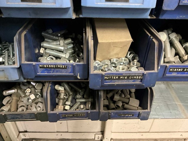 Partij bevestiginsmaterialen inclusief bakjes - afbeelding 7 van  13