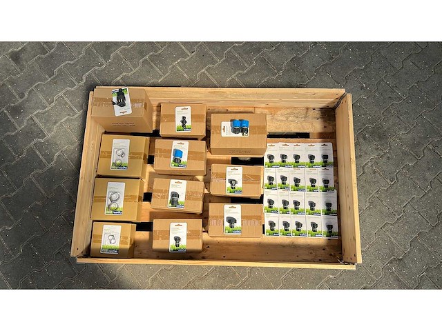 Partij bewaterings artikelen (240x) - afbeelding 1 van  8