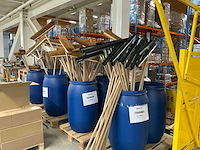 Partij bezems en trekkers - afbeelding 1 van  6