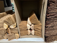 Partij bezems/vloertrekkers/sneeuwschuivers (65x) - afbeelding 8 van  15