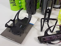 Partij bidons en bidonhouders o.a. flycage, monkey link en bh - afbeelding 4 van  6