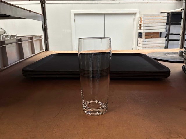 Partij bier en frisdrankglazen - afbeelding 2 van  5