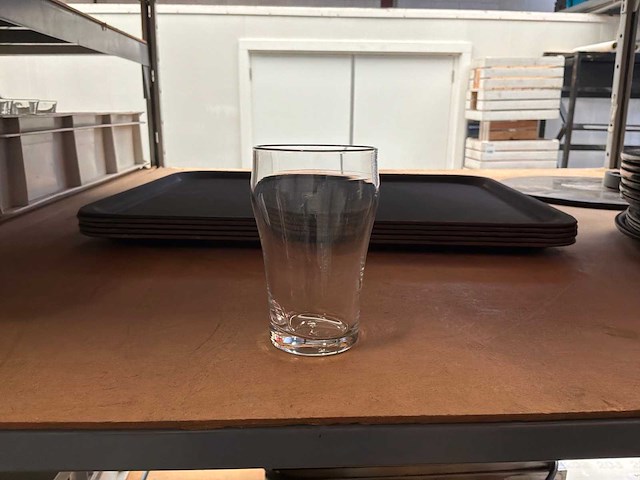 Partij bier en frisdrankglazen - afbeelding 5 van  5