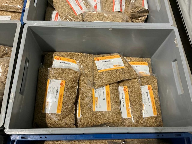 Partij bierbendodigdheden - afbeelding 4 van  4