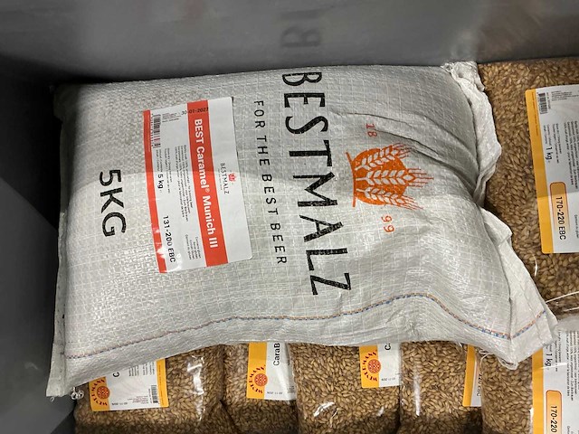 Partij bierbrouwerij benodigdheden - afbeelding 7 van  17