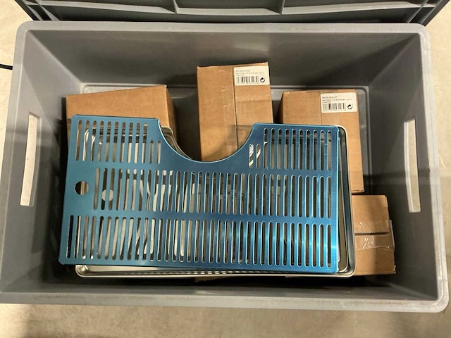 Partij bierbrouwerij benodigdheden - afbeelding 2 van  12