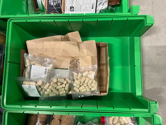 Partij bierbrouwerij benodigdheden - afbeelding 8 van  24