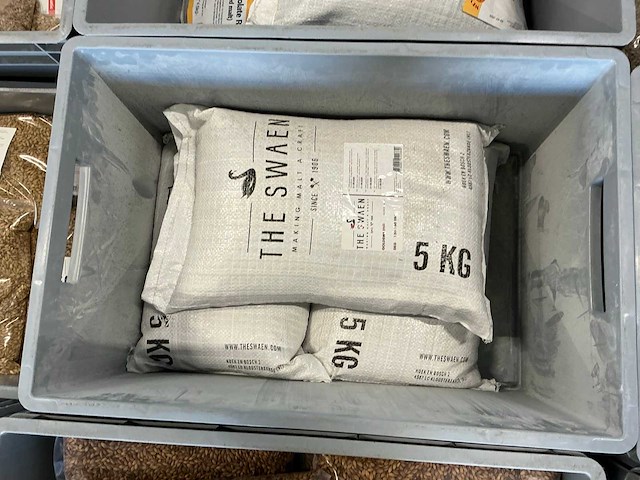 Partij bierbrouwerij benodigdheden - afbeelding 6 van  31