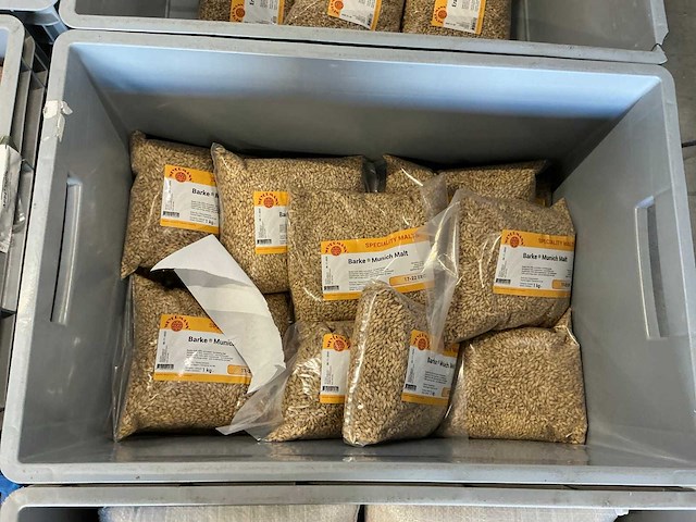 Partij bierbrouwerij benodigdheden - afbeelding 8 van  31