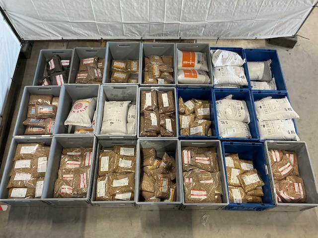 Partij bierbrouwerij benodigdheden - afbeelding 1 van  31