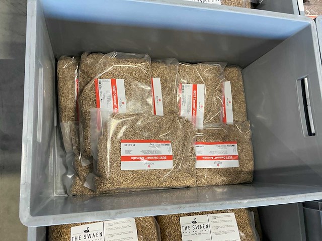 Partij bierbrouwerij benodigdheden - afbeelding 29 van  31