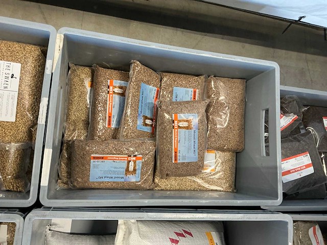 Partij bierbrouwerij benodigdheden - afbeelding 31 van  31