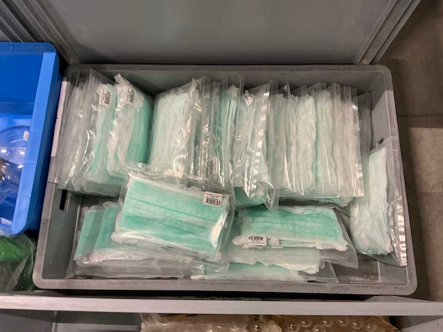 Partij bierbrouwerij benodigdheden - afbeelding 2 van  24