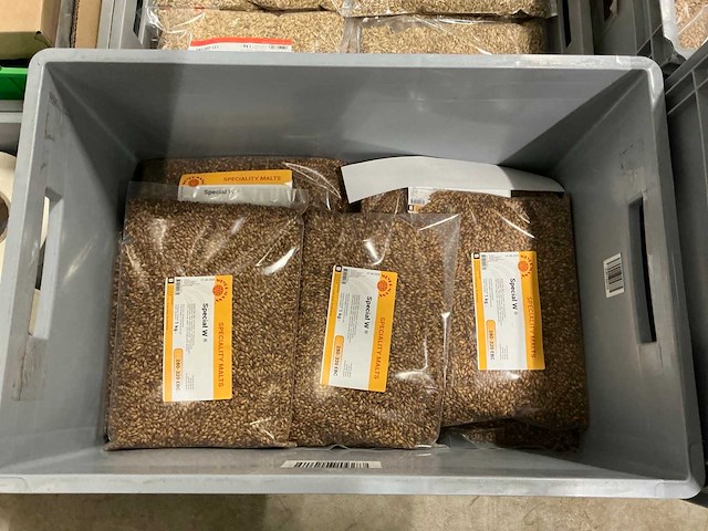 Partij bierbrouwerij benodigdheden - afbeelding 3 van  32