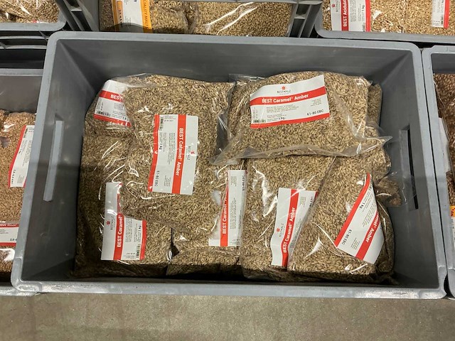 Partij bierbrouwerij benodigdheden - afbeelding 17 van  22