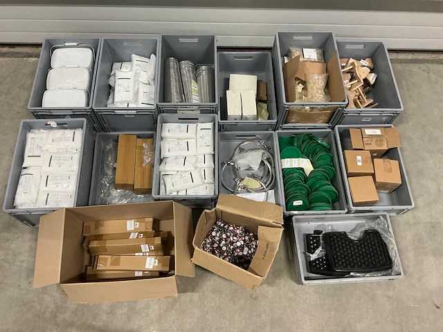 Partij bierbrouwerij benodigdheden - afbeelding 1 van  18