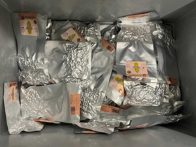 Partij bierbrouwerij benodigdheden - afbeelding 11 van  26