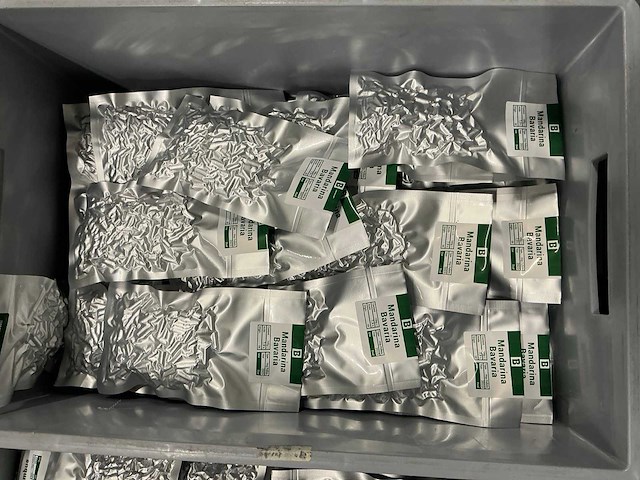 Partij bierbrouwerij benodigdheden - afbeelding 2 van  22