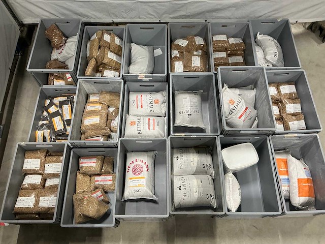 Partij bierbrouwerij benodigdheden - afbeelding 1 van  21