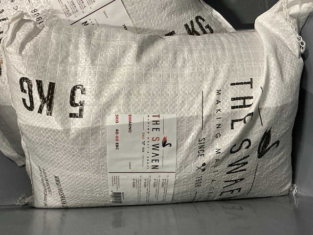 Partij bierbrouwerij benodigdheden - afbeelding 13 van  21