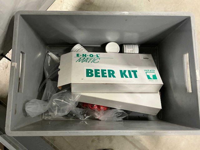 Partij bierbrouwerij benodigdheden - afbeelding 1 van  11