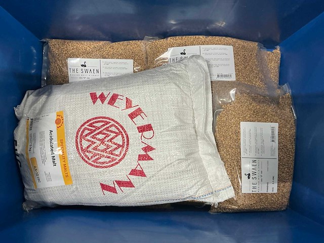 Partij bierbrouwerij benodigdheden - afbeelding 2 van  19