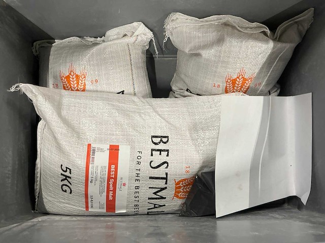 Partij bierbrouwerij benodigdheden - afbeelding 12 van  19