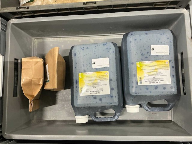 Partij bierbrouwerij benodigdheden - afbeelding 17 van  17