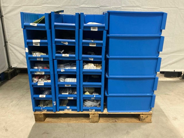 Partij bierbrouwerij benodigdheden - afbeelding 1 van  26