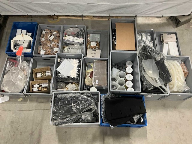 Partij bierbrouwerij benodigdheden - afbeelding 1 van  19