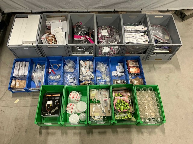 Partij bierbrouwerij benodigdheden - afbeelding 1 van  32