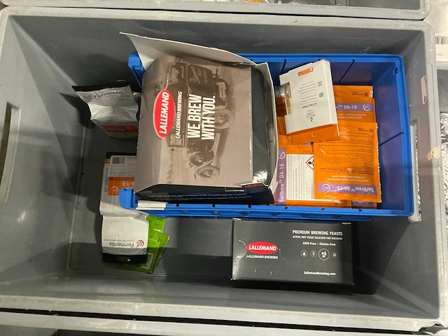 Partij bierbrouwerij benodigdheden - afbeelding 5 van  24