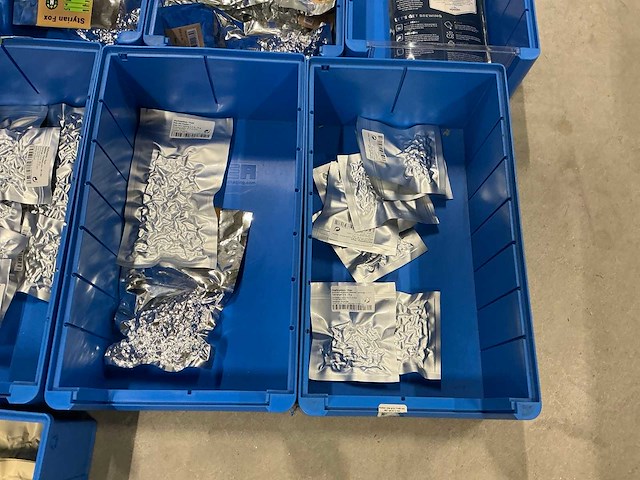 Partij bierbrouwerij benodigdheden - afbeelding 32 van  34