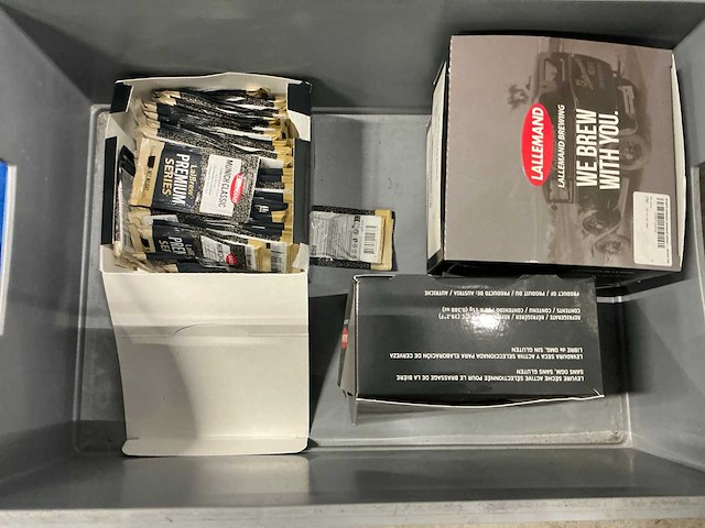 Partij bierbrouwerij benodigdheden - afbeelding 2 van  29