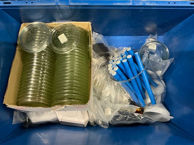 Partij bierbrouwerij benodigdheden - afbeelding 25 van  26