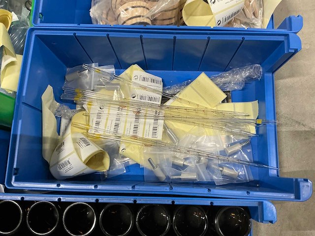 Partij bierbrouwerij benodigdheden - afbeelding 2 van  23