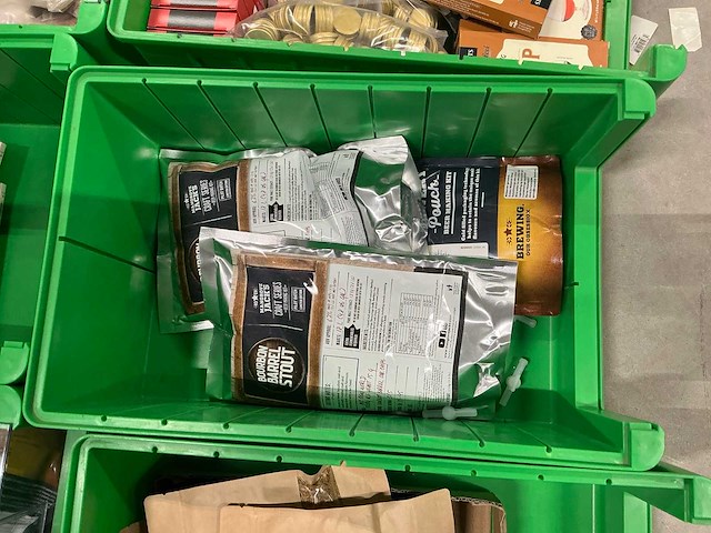 Partij bierbrouwerij benodigdheden - afbeelding 13 van  31