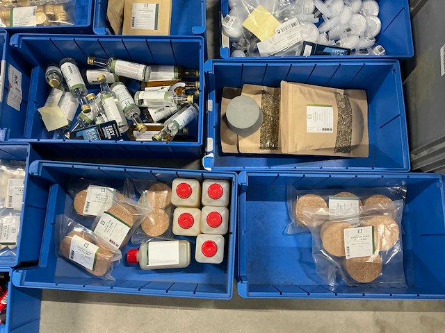 Partij bierbrouwerij benodigdheden - afbeelding 24 van  29